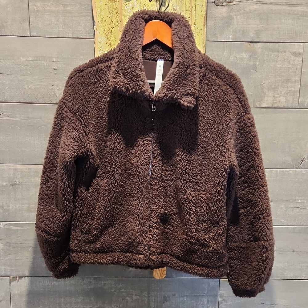 LULULEMON Teddy Jacket